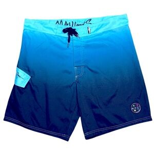 Maui & Sons Blue Ombre Velcro Tie Close 2 Pocket Surf Swim Board Shorts L